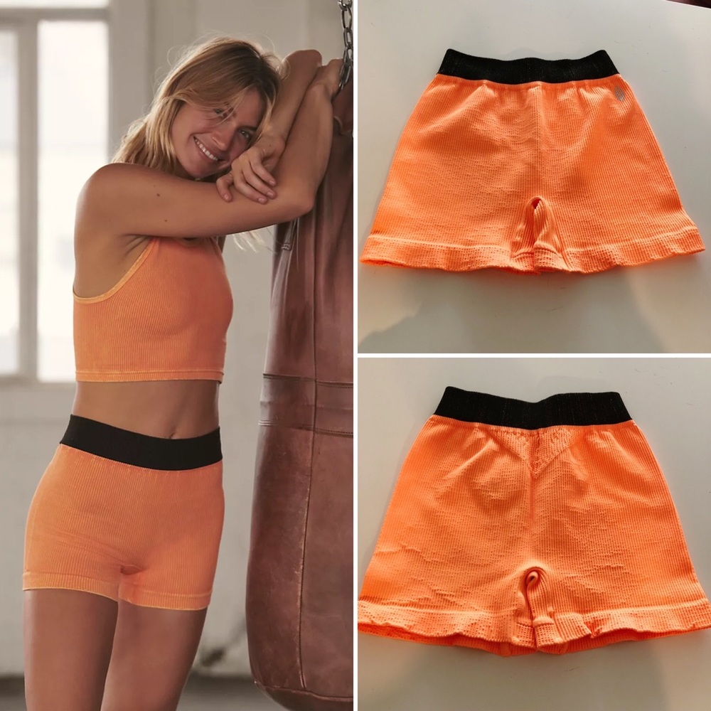 NWT FREE PEOPLE Seamless Short in Peach Horizon Size Med/Large - Picture 2 of 16